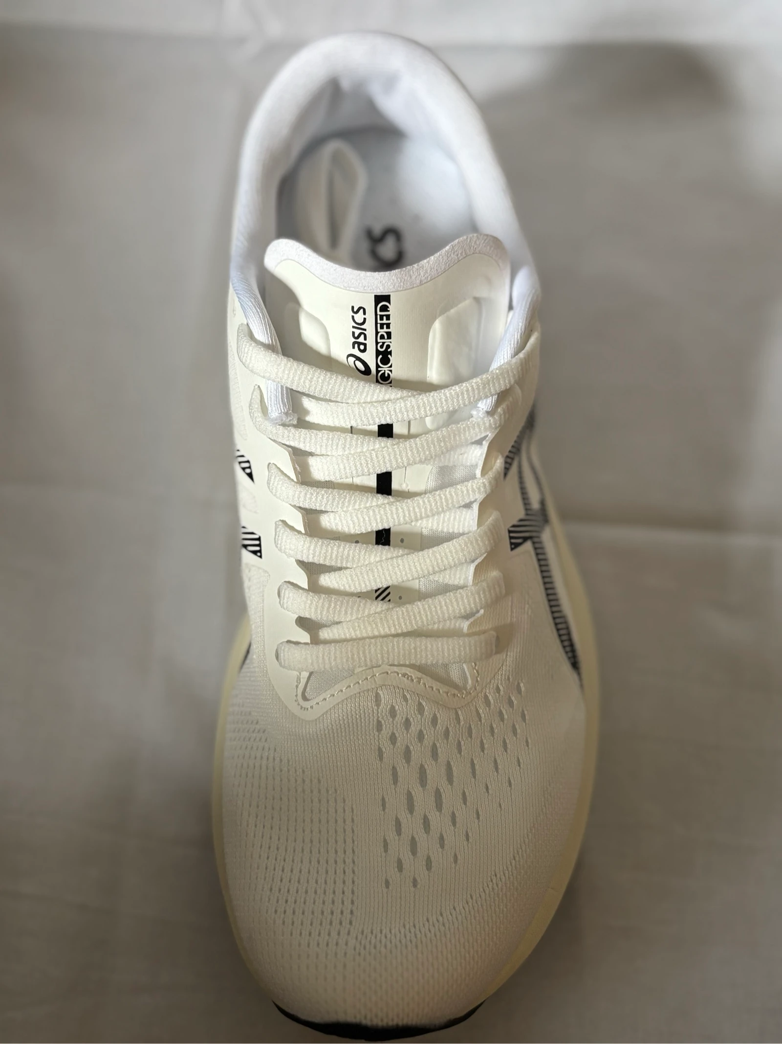 Asics Magic Speed 4 – photo 3